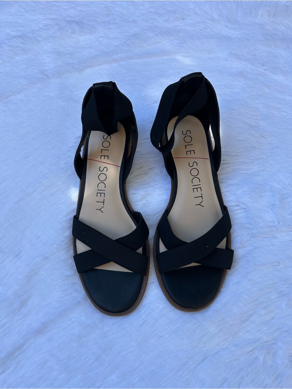 Sole Society Black So-sefraya Crisscross Strap Women’s Sandals size 7.5M